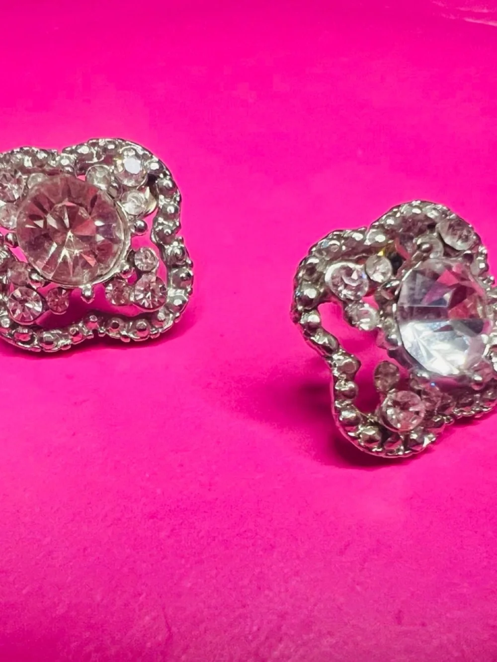Silvertoned Vintage Style Rhinestone Stud Earrings